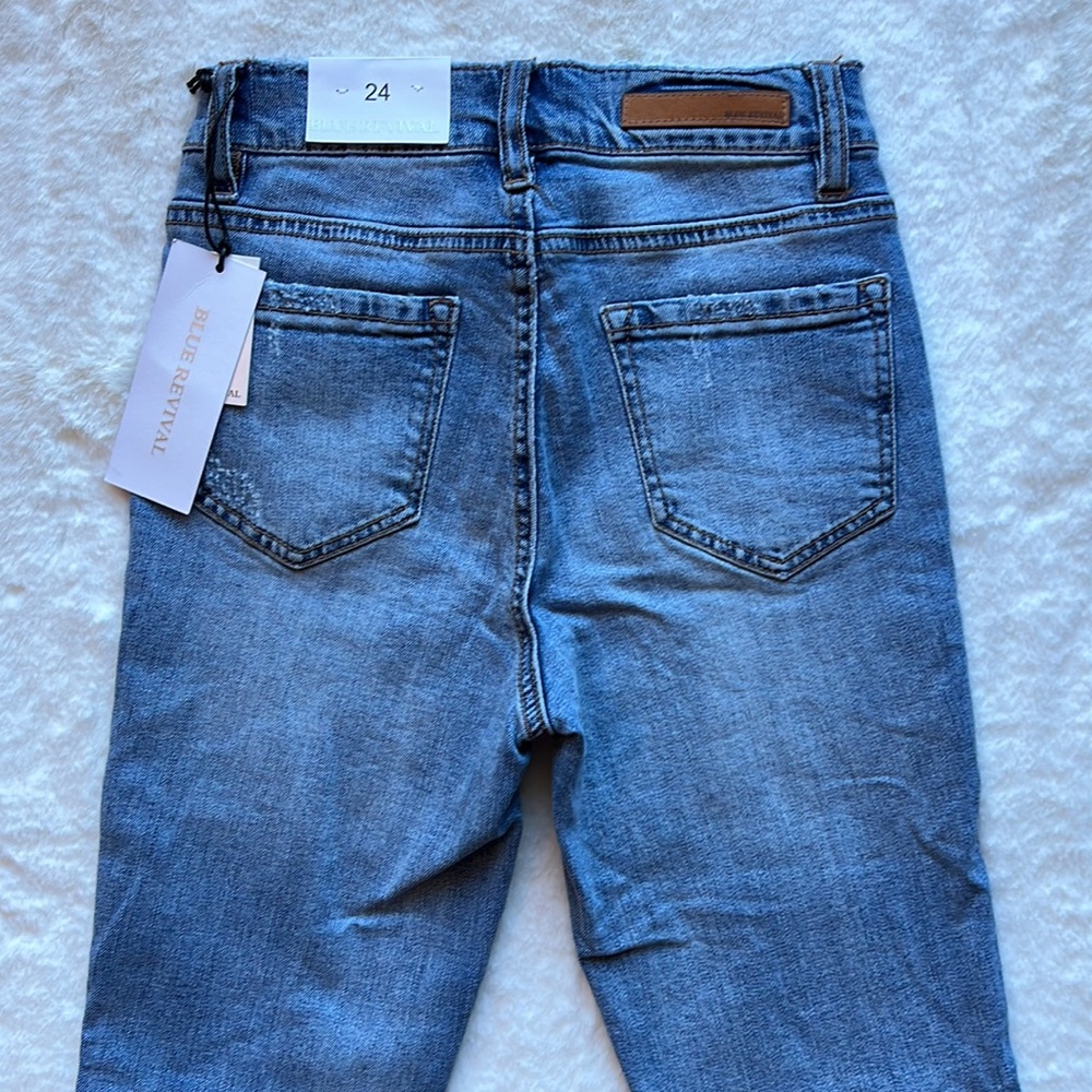 NWT Blue Revival Demi High Rise Bootcut - Picture 9 of 10
